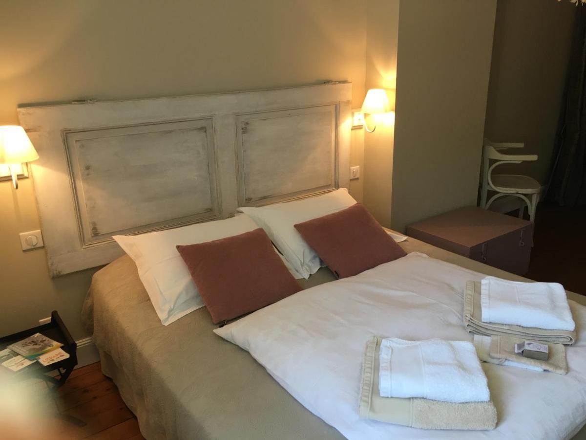 D'hotes La Bottee Bed & Breakfast *